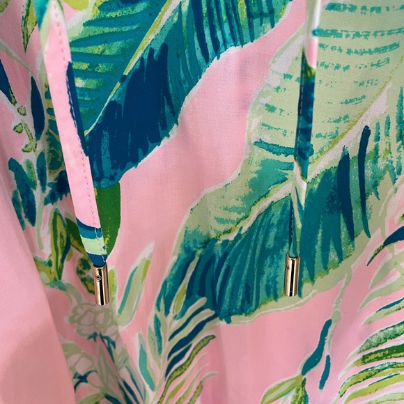 Lilly Pulitzer top, size small - Picture 4 of 5